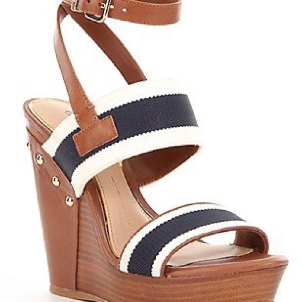 Gianni Binni Wrap Round Studded Wedge Sandals size 6